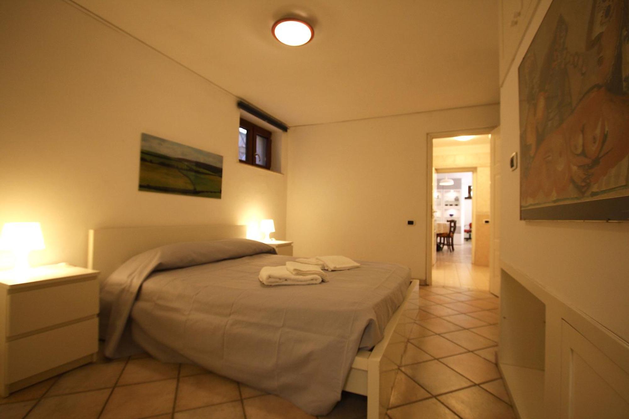 Apartamento Appia Antica 2Br With Swimming Pool Roma Exterior foto