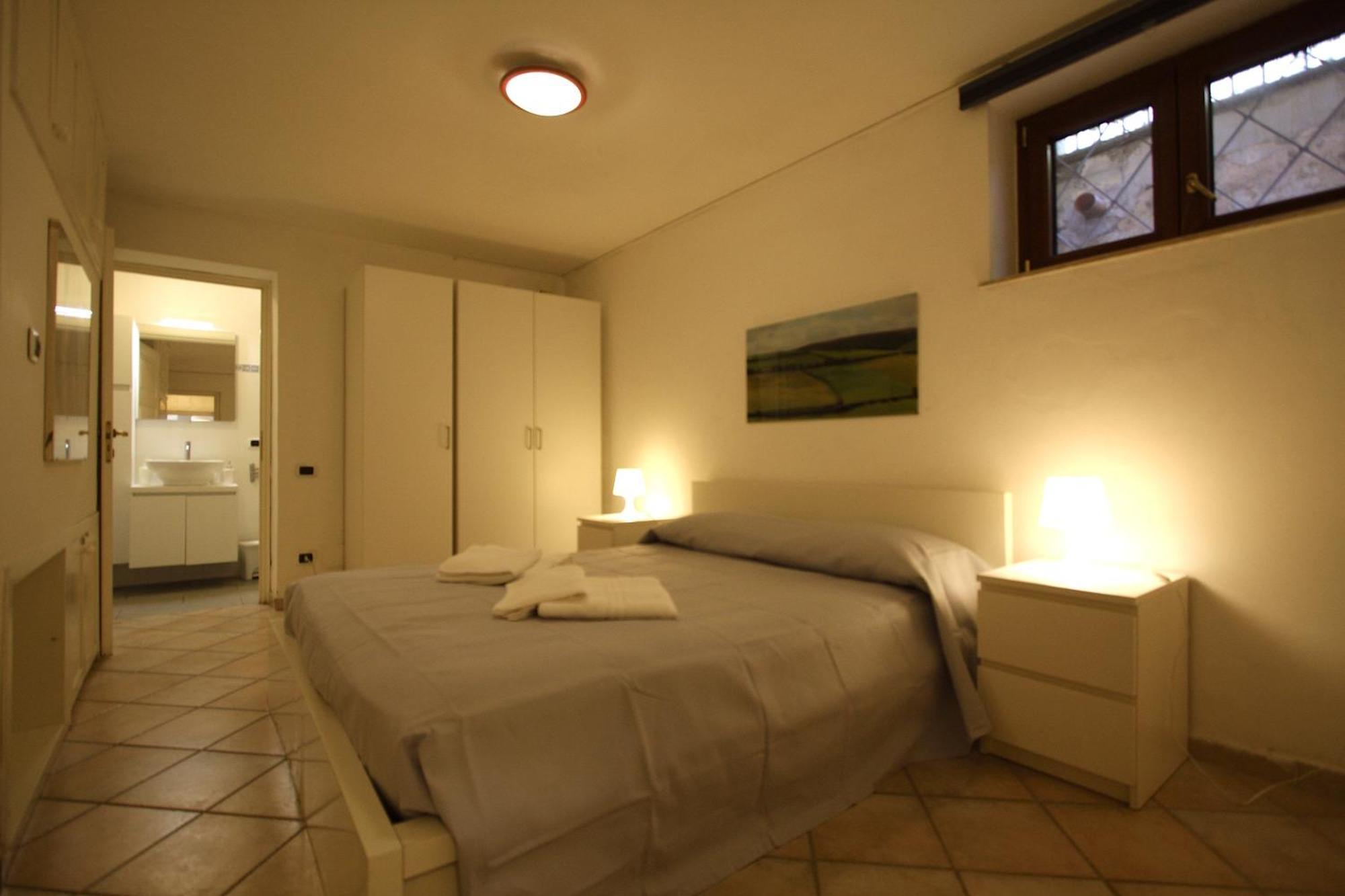 Apartamento Appia Antica 2Br With Swimming Pool Roma Exterior foto